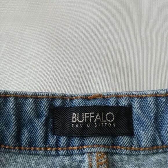 Buffalo David Bitton Button Front Embroidered Floral Denim Skirt Size 30 Waist - Picture 4 of 12